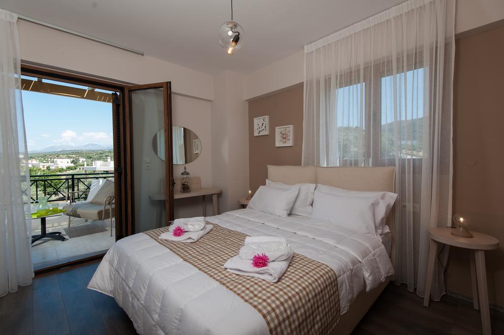 Villa Harmony-Crete Residences Adelianos Kampos Rum bild