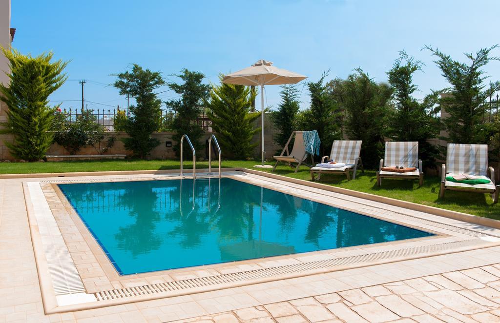 Villa Harmony-Crete Residences Adelianos Kampos Rum bild