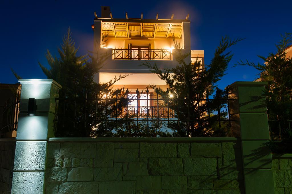 Villa Harmony-Crete Residences Adelianos Kampos Rum bild